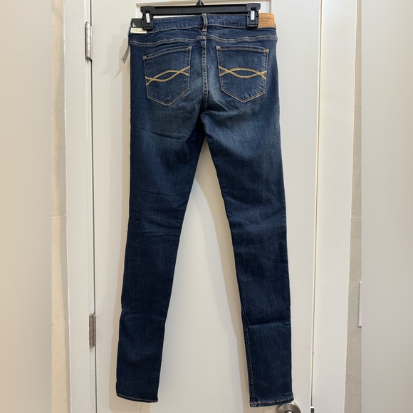 NWT A+F Super Skinny Jeans (27) - Picture 2 of 5